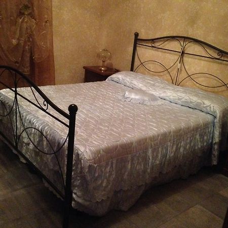 Appartement Casa Vacanza "Marina San Giuseppe" à Vintimille Extérieur photo