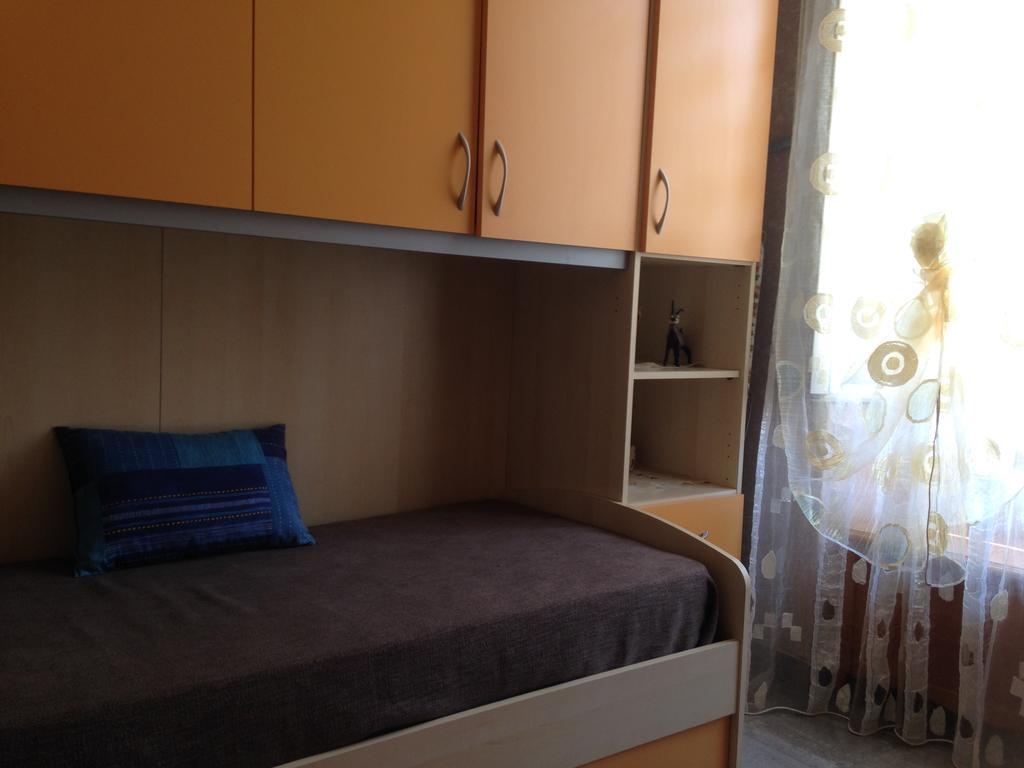 Appartement Casa Vacanza "Marina San Giuseppe" à Vintimille Extérieur photo